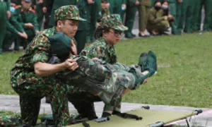 Học Quân y có làm ở bệnh viện ngoài được không?